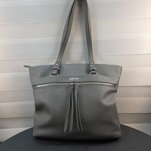 Kenneth Cole Reaction Grey Handbag Zip Top 3 Pocket Light Grey